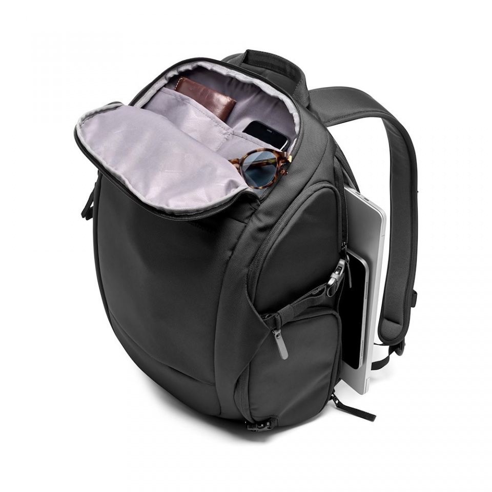 Advanced Travel Backpack III