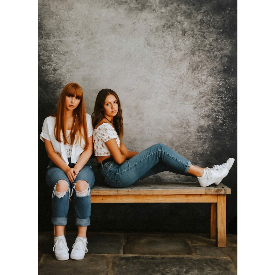 best friends teenage girls together having fun, posing emotional on white  background, besties happy smiling, lifestyle people concept, blond and  brunette multi nations Stock Photo | Adobe Stock