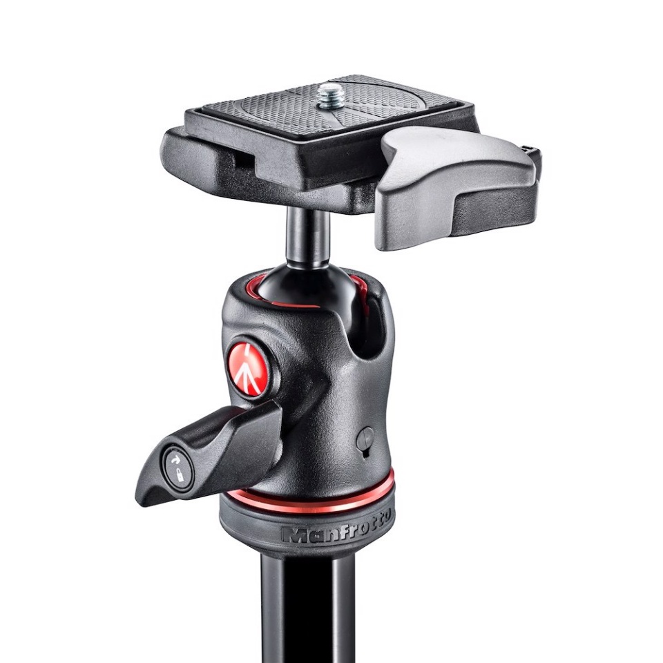 BeFree Carbon fibre Travel Tripod with Ball head, black - MKBFRC4-BH |  Manfrotto Global