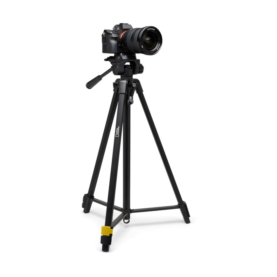 https://cdn.manfrotto.com/media/catalog/product/cache/1e774dca205198565016e92bdb88ad55/t/r/tripod-national-geographic-supports-ngpt002-4.png