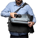 Camera backpack Manfrotto Chicago MB CH BP 50 use2