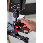 Manfrotto Cold Shoe Spring Clamp 175F 2 In Action 04